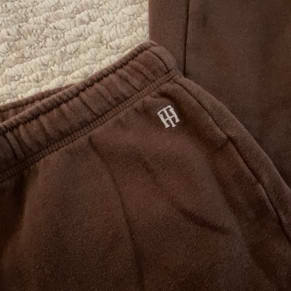 TOMMY HILFIGER brown sweatpants - women’s size MEDIUM - Picture 2 of 8